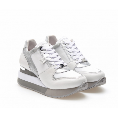 APEPAZZA sneaker